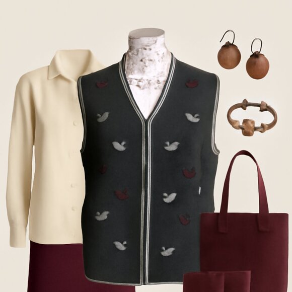 🌟 Luxurious Woolrich Sheep Wool Vest – Size L – Timeless Vintage Elegance 🌟 - Picture 1 of 10